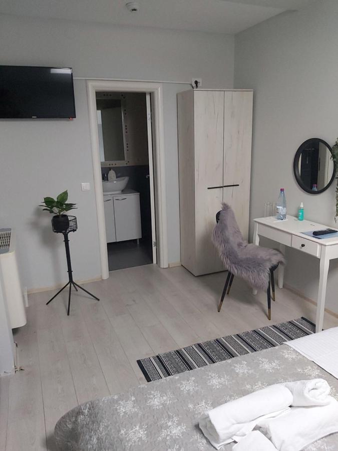 Vonamor Rooms Novi Sad Esterno foto