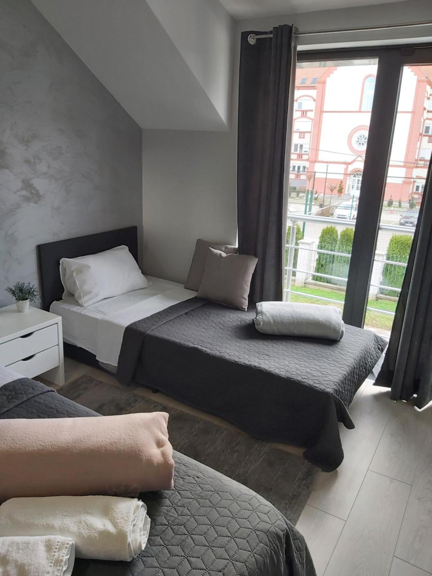 Vonamor Rooms Novi Sad Esterno foto